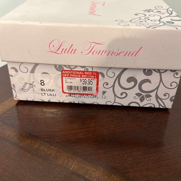 Beautiful Blush Pink Lulu Townsend Heels - Picture 5 of 5